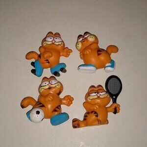 Garfield Rollerblade, Tennis, Jo Soccer 1978 x 4 PVC figurines size: 2.5 Vintage